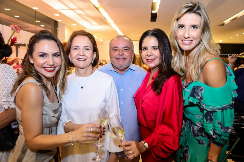 Lenita e Maria Lúcia Negrão armam ação especial em homenagem ao Dia da Mulher