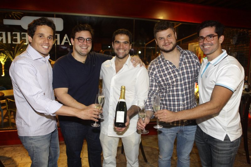 Garrafeira 520 promove noite de degustação com vinhos da vinícola Viapiana