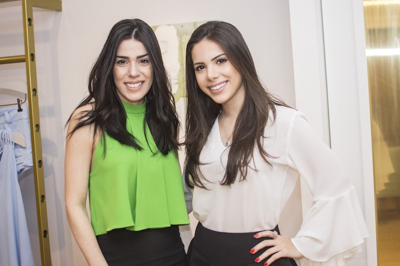 Nicole Vasconcelos e Juliana Cordeiro batem o martelo com o Fashion Recycle