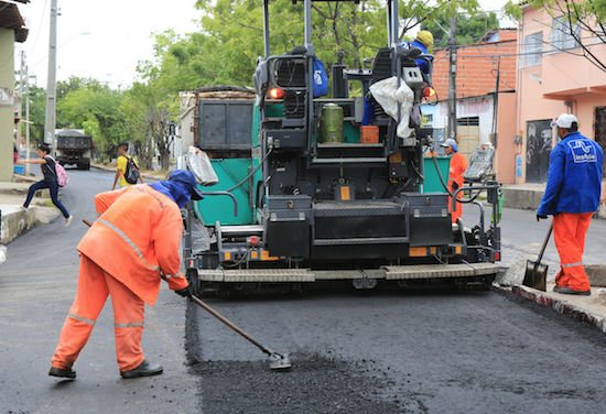 Prefeitura de Fortaleza acelera recuperação de vias