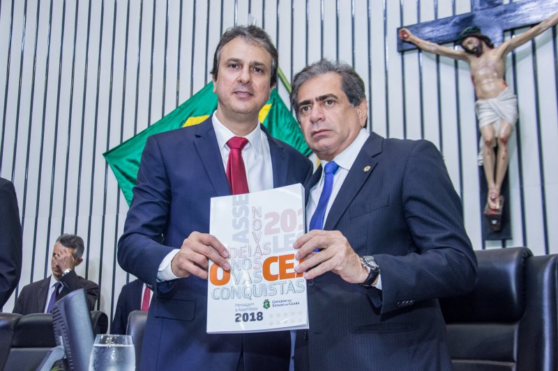 Governador Camilo Santana discursa na abertura dos trabalhos na Assembleia Legislativa