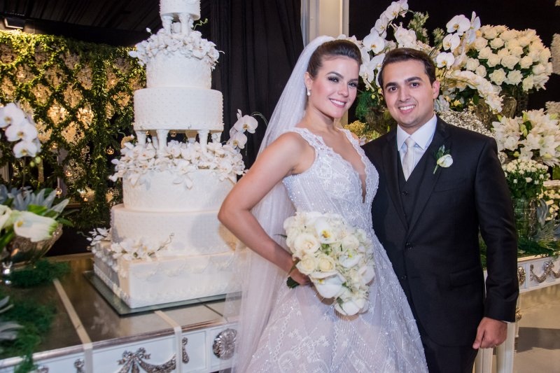 A elegante cerimônia de casamento de Melissa Gurgel e Magno Castelo Branco