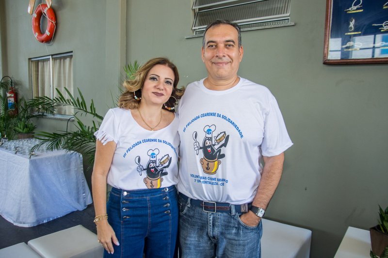 Voluntárias Cisne Branco pilotam a III Feijoada Cearense da Solidariedade