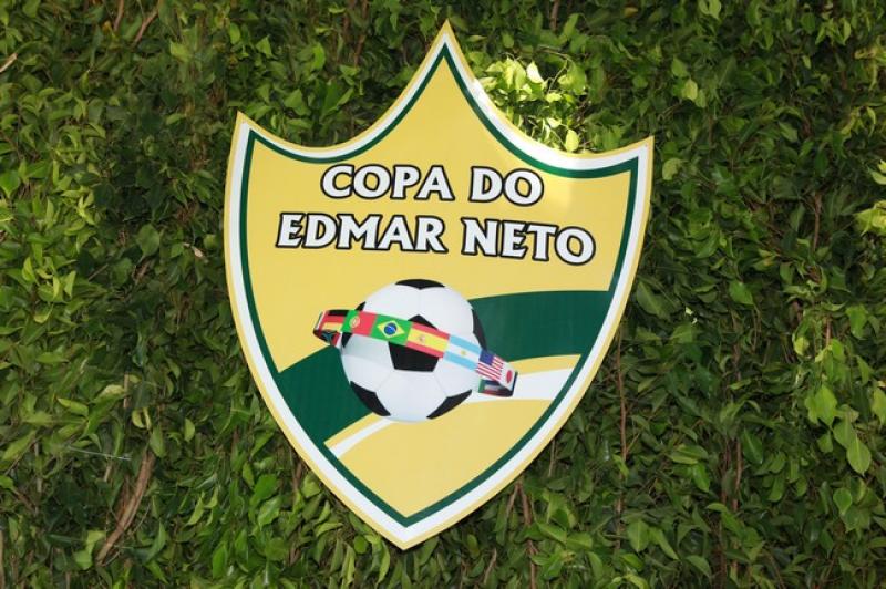 Duduca e Dulce Fujita festejaram os 7 anos do herdeiro Edmar Neto