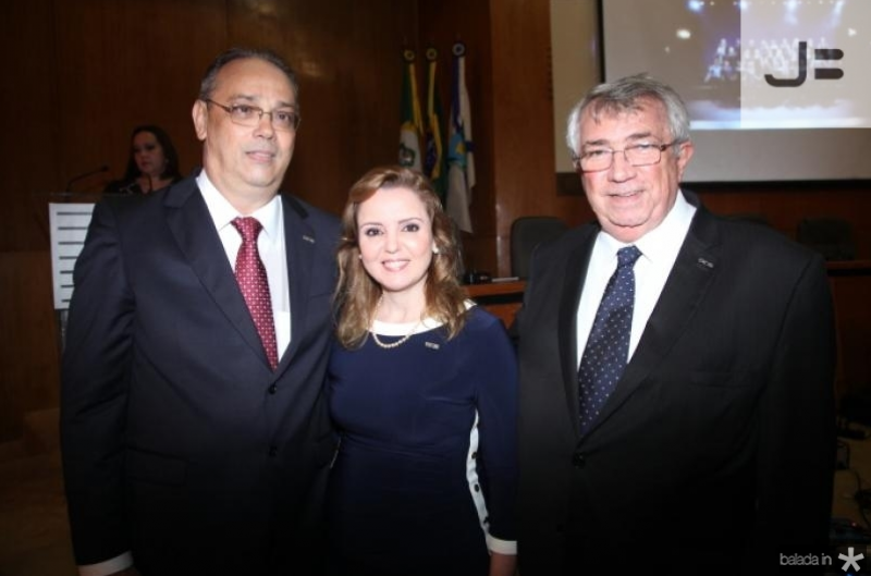 José Dias de Vasconcelos toma posse como presidente do CIC