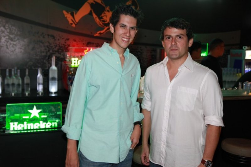 João Paulo Saraiva e João Henrique Baltazar movimentam o Pelé Arena Café