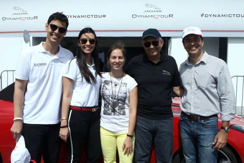 Acelera! O Autódromo Virgílio Távora foi tomado por adrenalina durante o Jaguar Dynamic Tour