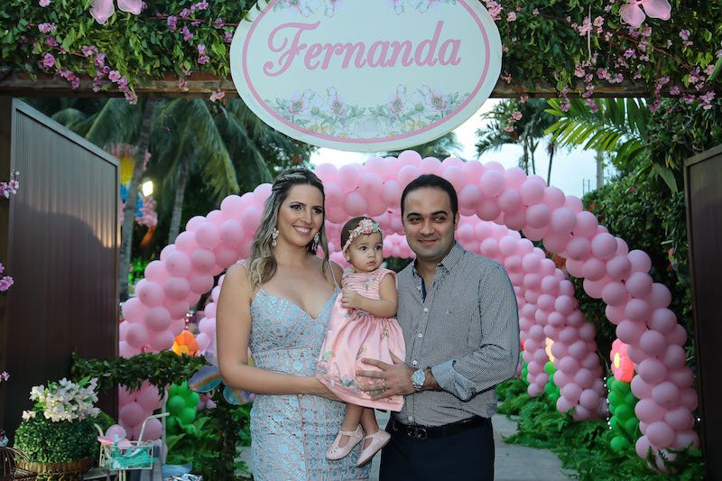 Mariana e Felipe Gurgel festejam o primeiro aniversário de Fernanda