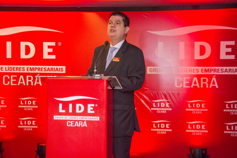 Lide Ceará recebe Mauro Benevides Filho em café debate no Gran Marquise