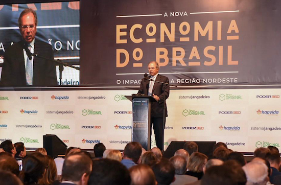 Paulo Guedes quer acelerar privatizações e efetivar o Pacto Federativo