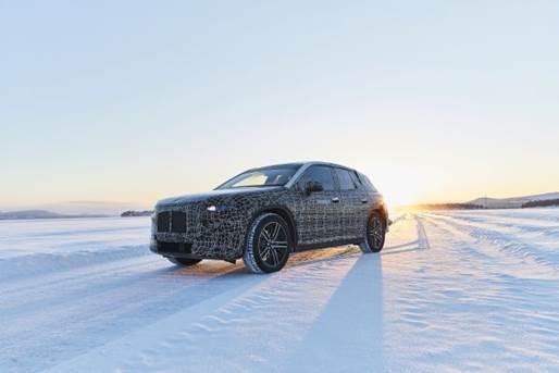 BMW iNEXT faz testes com temperaturas abaixo de zero