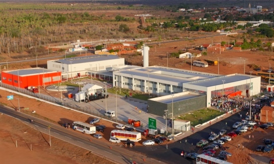 Camilo inaugura Escola Profissionalizante em Ocara