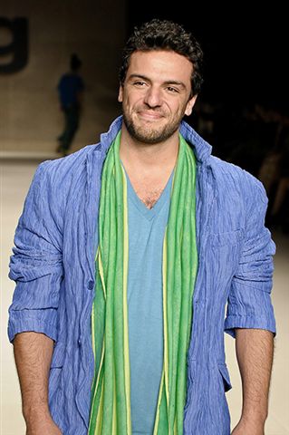 Rodrigo Lombardi desfila para a TNG no Fashion Rio