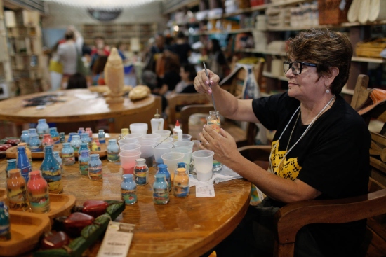 Artesanato cearense impressiona visitantes de feira em SP