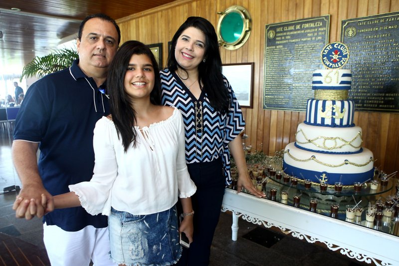 Max Câmara comemora os 61 anos do Iate Clube