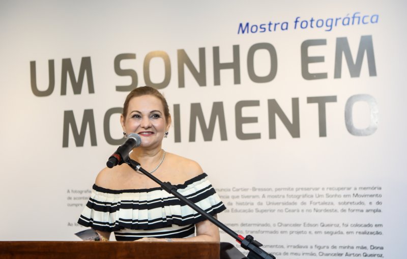 Mostra "Um Sonho em Movimento" conta a história da Unifor por meio de fotografias documentais