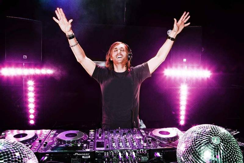 David Guetta agitou o Centro de Eventos do Ceará com a sua nova turnê 'Listen'