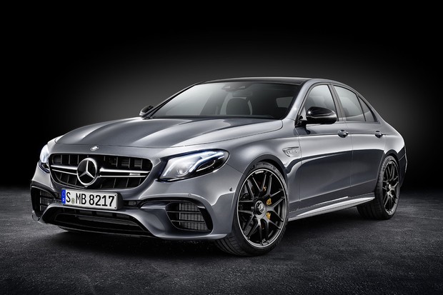 Inteligência e potência em demasia podem andar juntos? O Mercedes-AMG E 63 prova que sim!