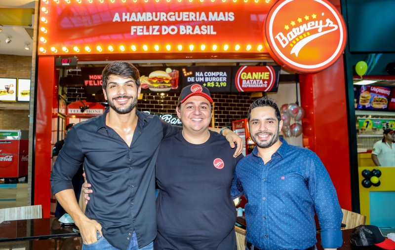 Barneys Burger aterrissa no Shopping Iguatemi