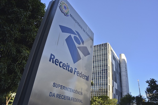 Receita simplifica despacho aduaneiro para empresas aéreas