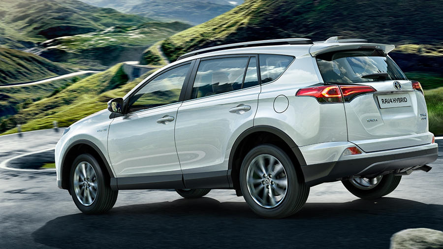 Toyota RAV4 chega mais atrativa e com nova versão de entrada