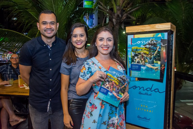 Revista Onda Beach Park lança sua 10ª edição em coquetel no Varanda Mall