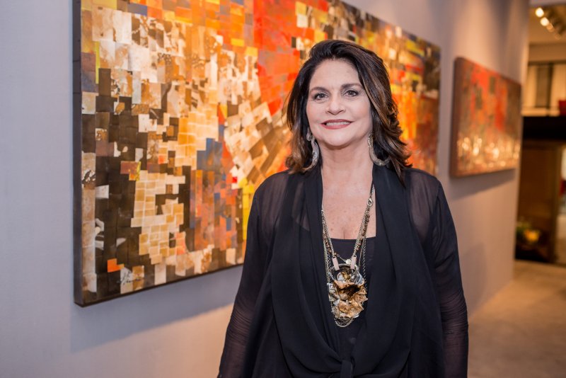 Mariana Furlani celebra os 10 anos de sua galeria de arte com exposição de Thina Cunha