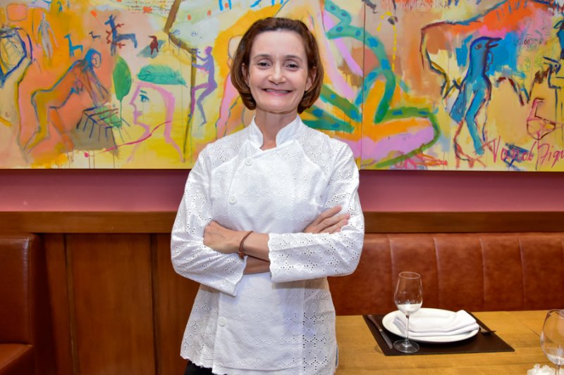 Chef Louise Benevides pilota degustação do novo cardápio do Cabaña Del Primo