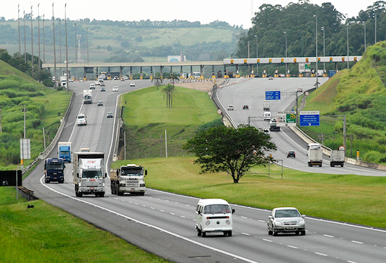 Meirelles defende privatização de rodovias