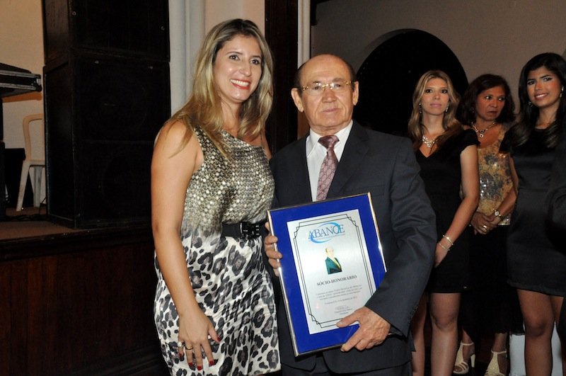 Adauto, Humberto e Pedro Bezerra homenageados pela Abance