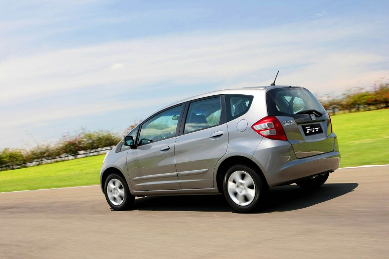 Honda Fit faz uma década e meia de Brasil e acumula só sucesso!