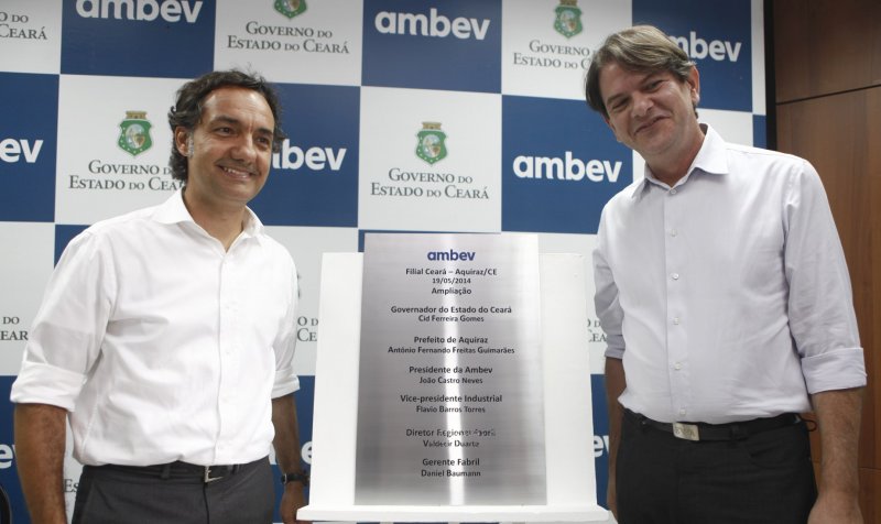 Cid Gomes prestigia inauguração da Ambev, em Aquiraz