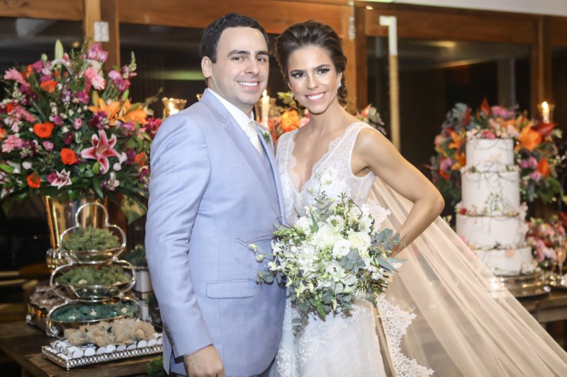 O Colosso serve de cenário perfeito para o festão de casamento de Alice Diniz e Rodrigo Ventura