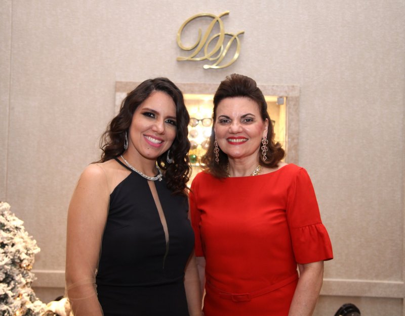 Ana Carolina Borges inaugura expansão da Diamond Design