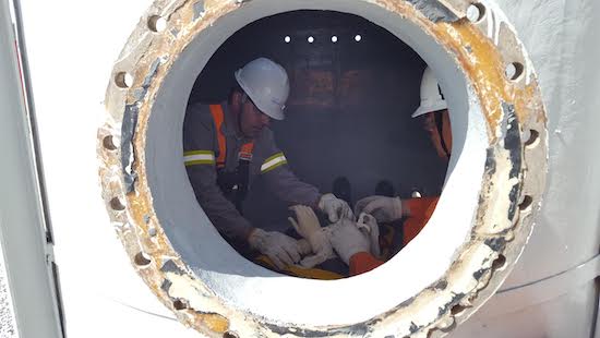 UTE Pecém monta estrutura para treinar resgate em ambiente confinado