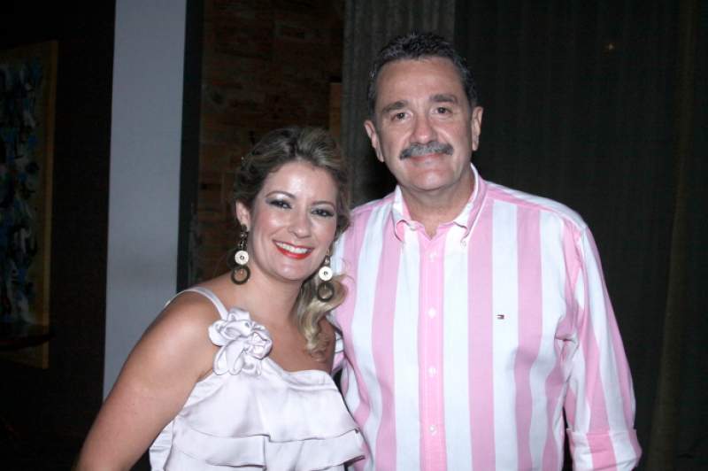 Tatiana Luna festejou seu birthday rodeada de amigos no Dio Cucina