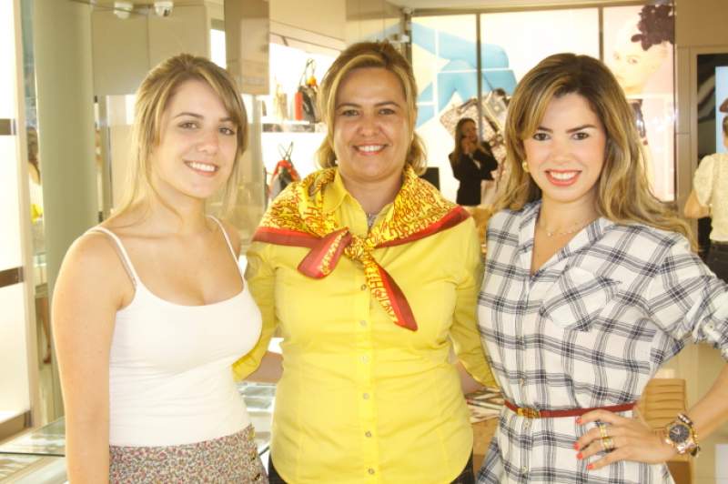 Sao Joao do Patio Meireles reune clientes e convidadas especiais no charmoso shopping