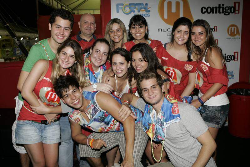 Camarote Mucuripe entrou no clima do Carnaval baiano ao som do Chiclete com Banana