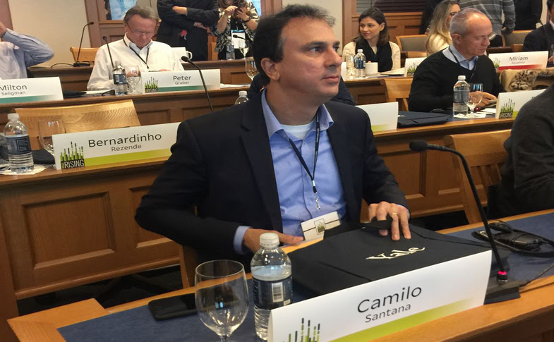 Camilo apresenta gestão do Ceará em Yale