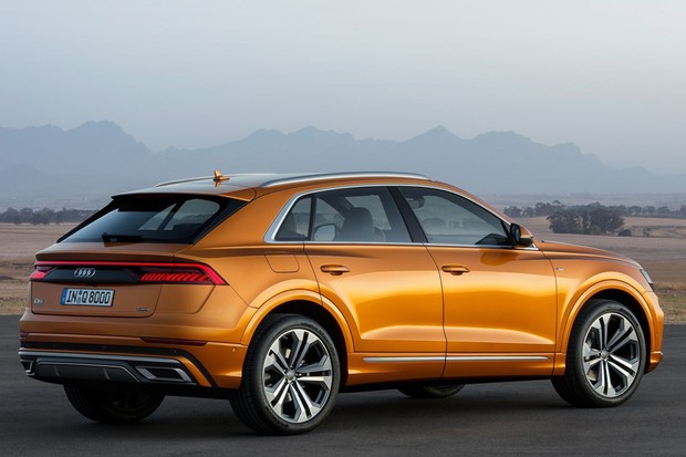 Audi Q8 ganha novos motores V6 para seu SUV