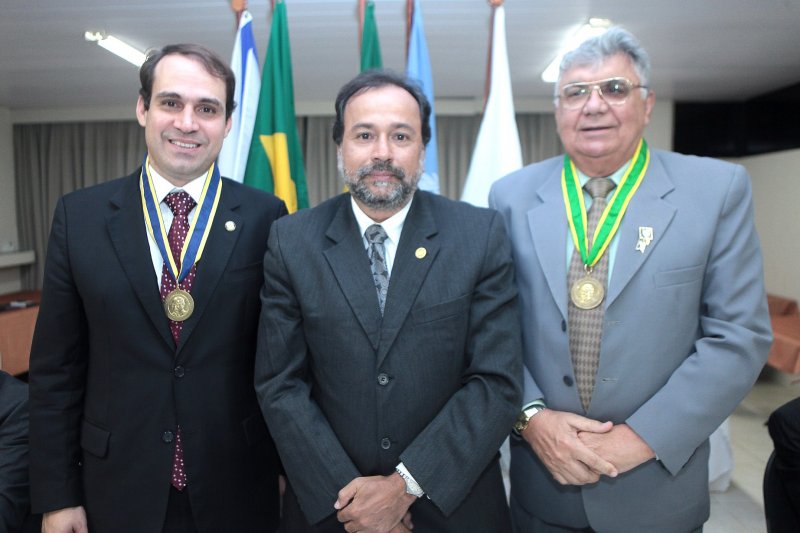 Salmito é homenageado nos 40 anos do Rotary Fortaleza-Barra