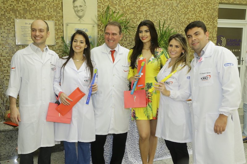 Jório da Escóssia abre as portas do seu hospital para uma turma de fashionistas