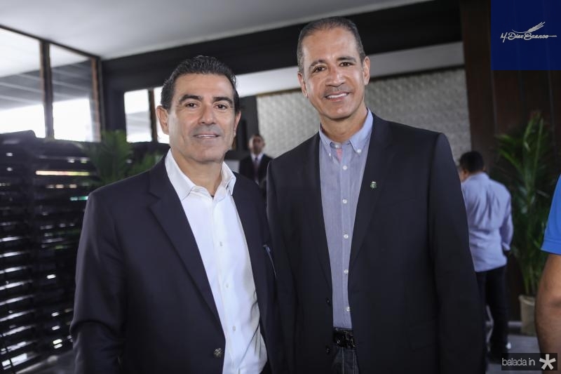 Alexandre Pereira fala com prefeitos cearenses