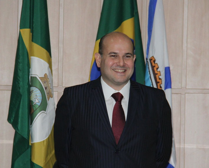 Roberto Cláudio é vice-presidente da Frente Nacional de Prefeitos