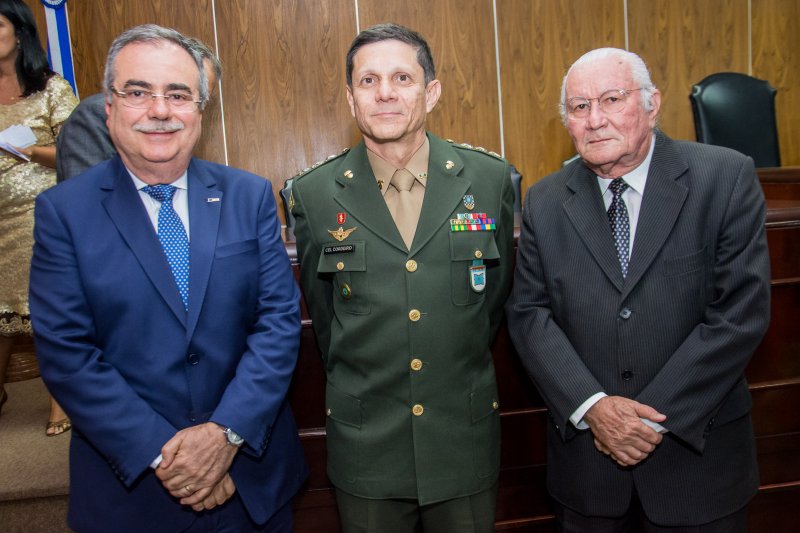 FACIC realiza solenidade em Homenagem ao Exército Brasileiro