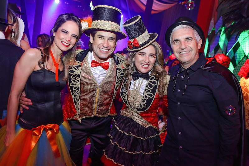 Patriciana e David Rodrigues comemoram 40 anos com festa inspirada na magia do circo