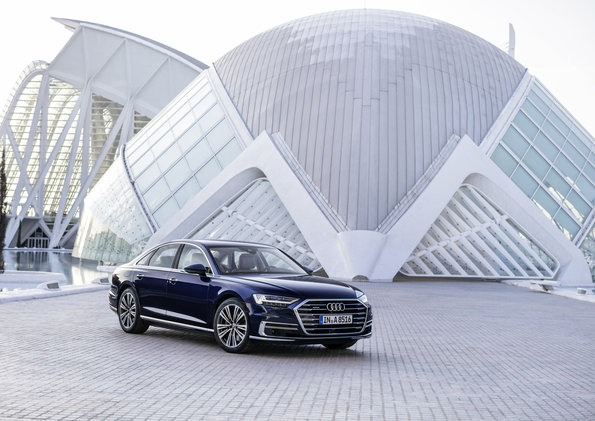 Sucesso na Europa, Audi A8 estará pela primeira vez no Brasil no Salão 2018