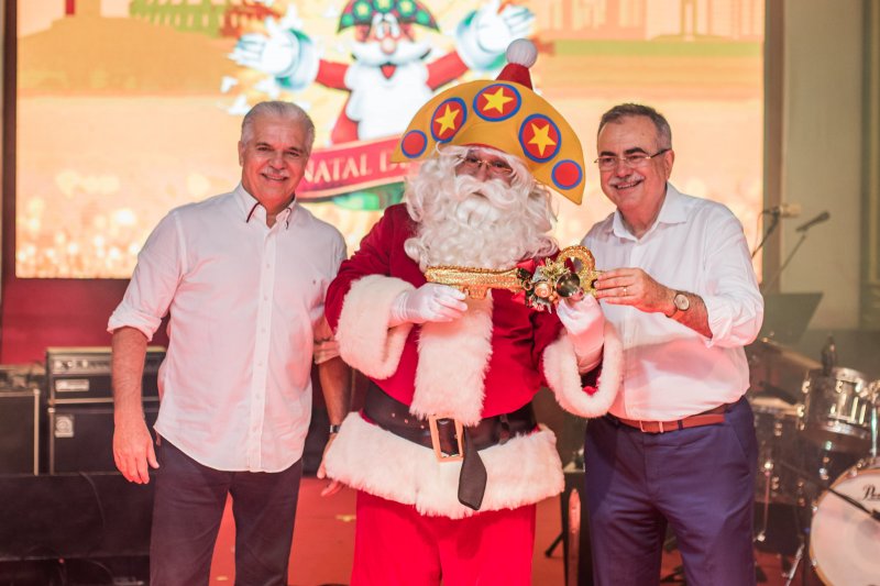 Abertura do Ceará Natal de Luz transforma a Praça do Ferreira no centro da magia