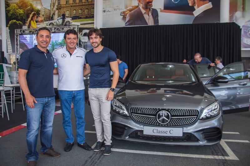 Lançamento do Novo Classe C Mercedes-Benz  movimenta o showroom da Newsedan