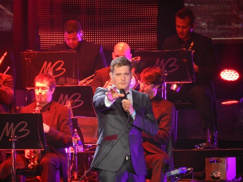 Show de Michael Bublé arrasta um time de cearenses até Buenos Aires